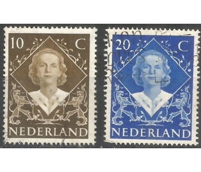 HOLLANDA 1948 DAMGALI KRALİÇE JULİANA'NIN TAÇ GİYM